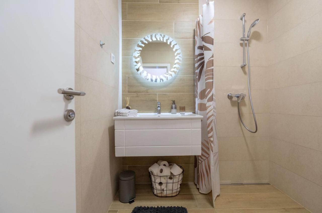 Apartman M6 Makarska Exterior photo